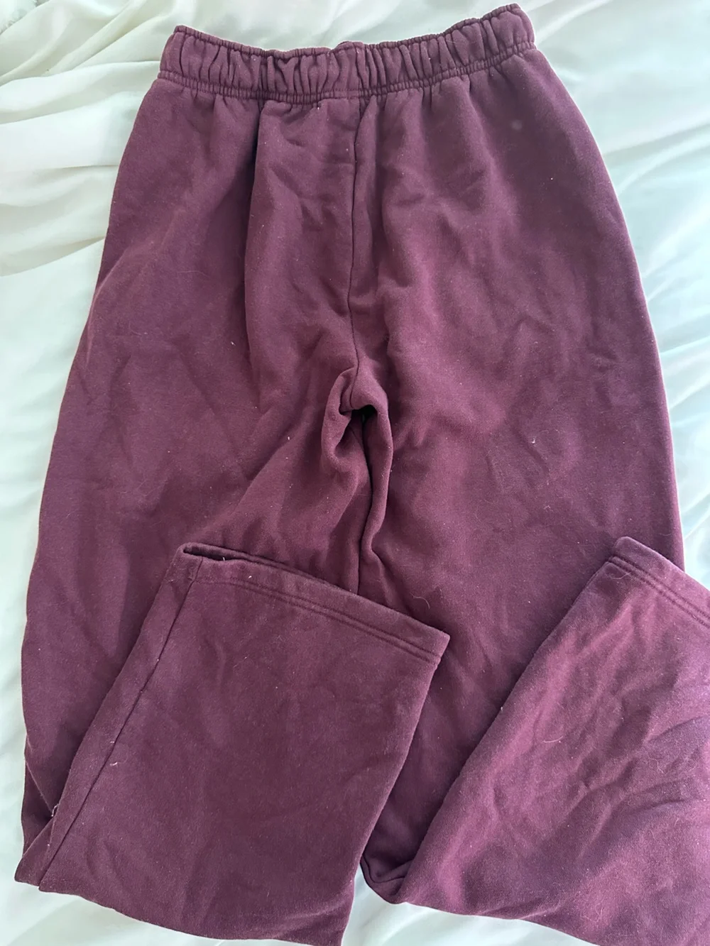 ALO Yoga soft plum